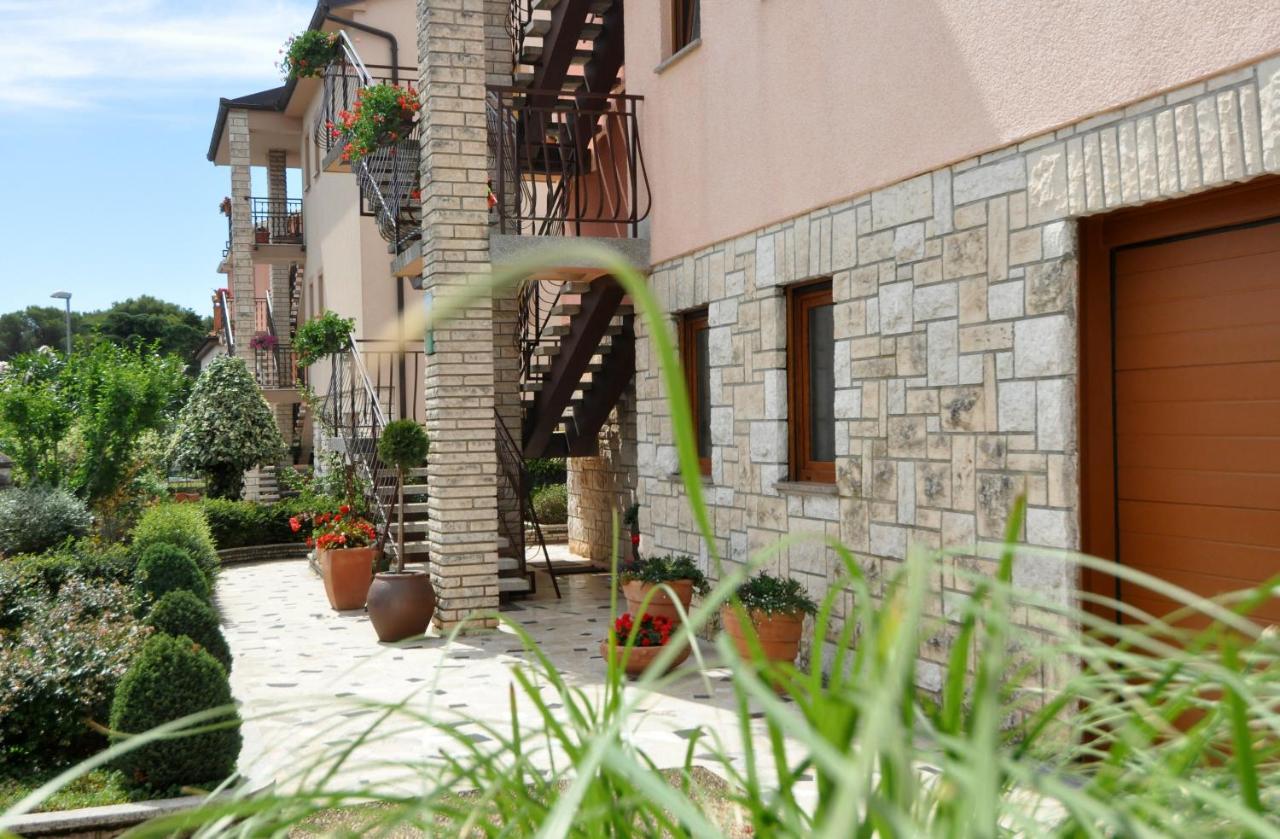 Apartman Lory PUY Exterior foto