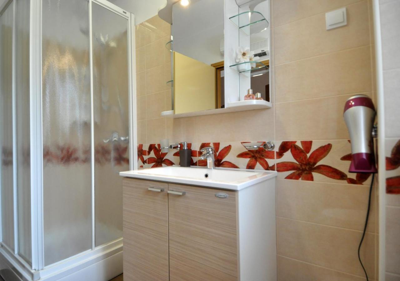 Apartman Lory PUY Exterior foto